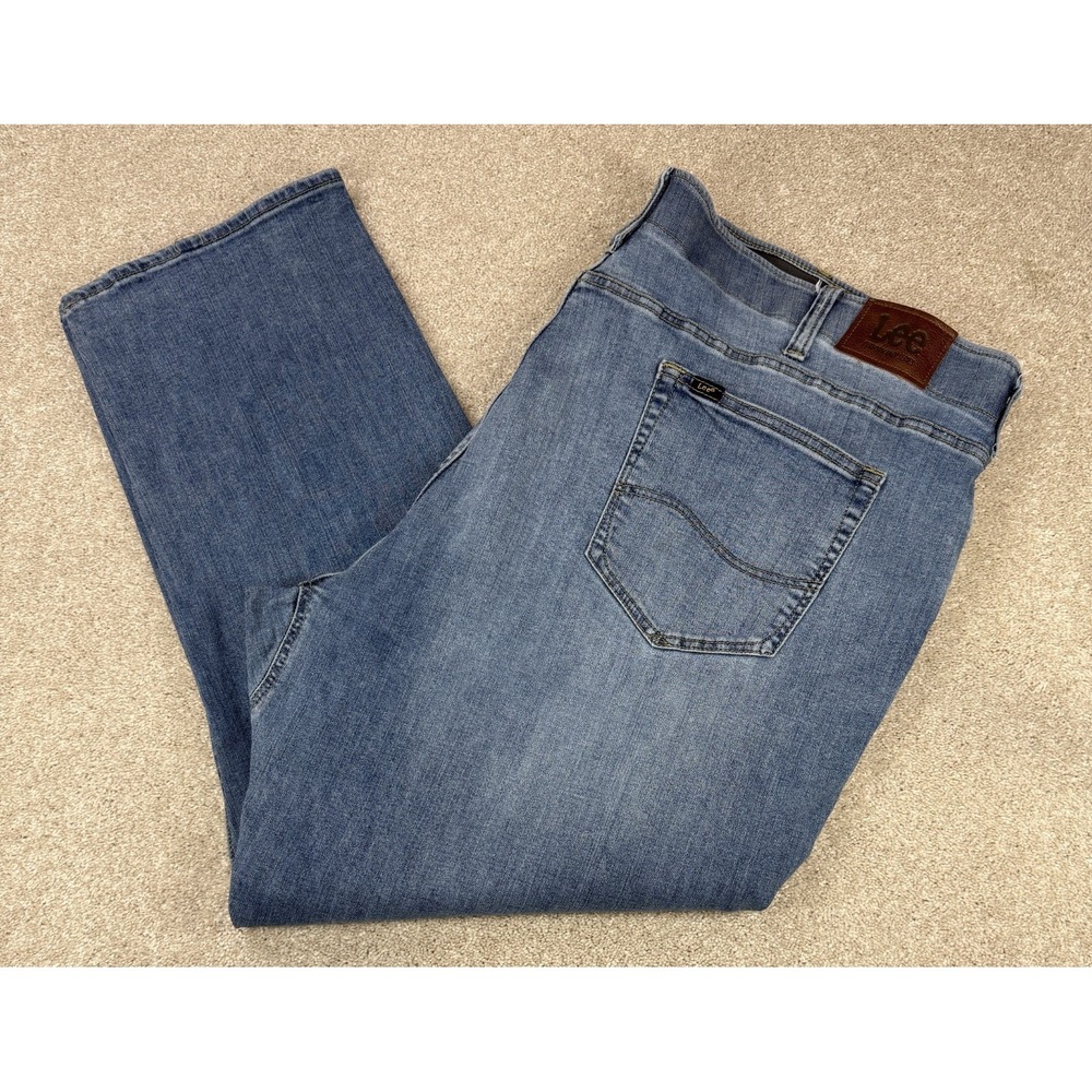 Lee Jeans Men's 52x30 Extreme Motion Straight Fit Tapered Leg Stretch Blue Logo